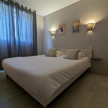 Fuzei Hotel Lorient-Lanester Eksteriør bilde