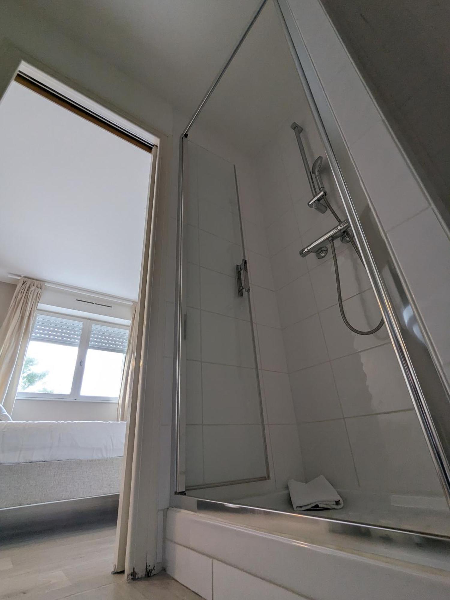 Fuzei Hotel Lorient-Lanester Eksteriør bilde